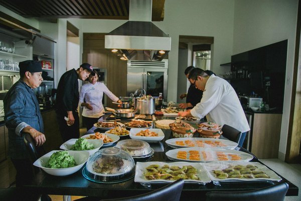 Quelles salades asiatiques combinent croquant et légèreté ?